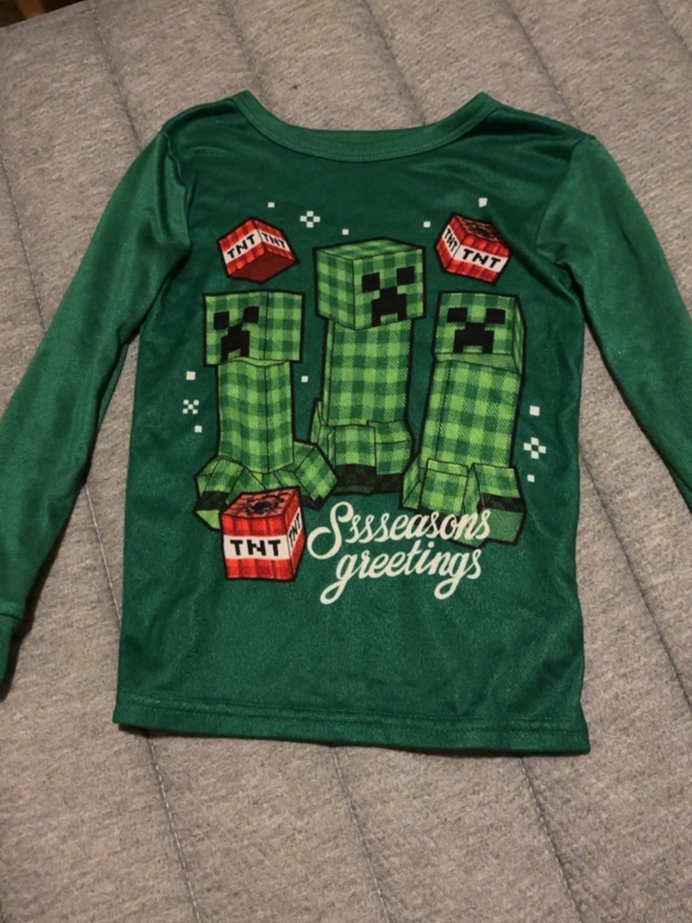 Minecraft Kids Green 'Sssseasons Greetings' Creeper Long Sleeve Shirt